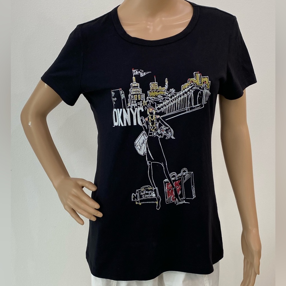 DKNY “Fashionista” Tee